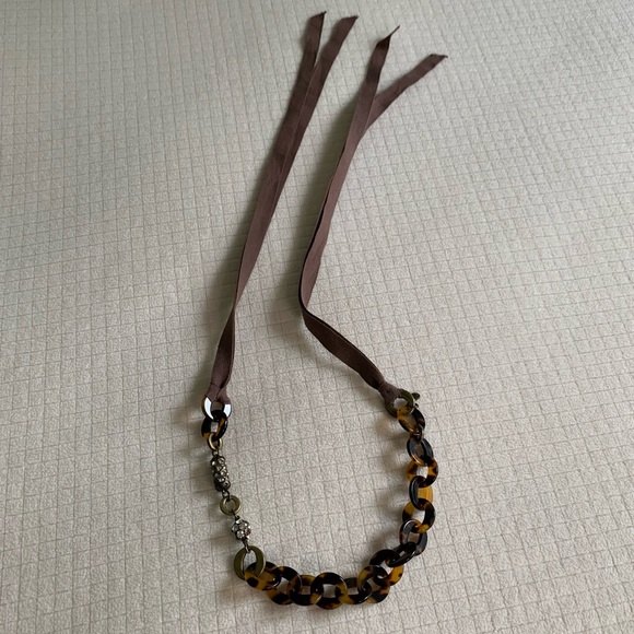 J.Crew tortoiseshell ribbon necklace - Picture 3 of 11